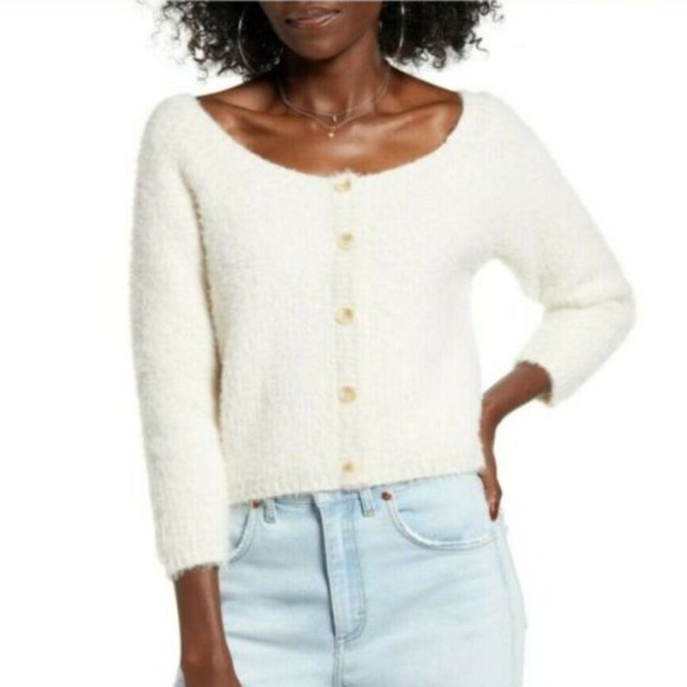 Cotton Emporium Ivory Button Up Eyelash Crop Cozy Sweater Super Soft Size L